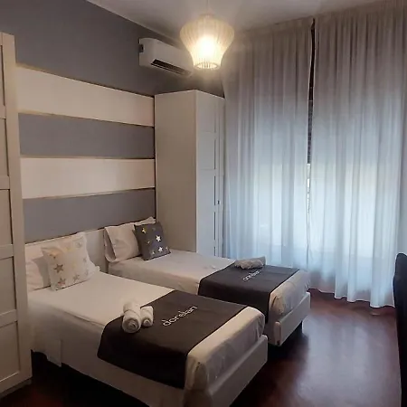 Bixio 34 Nocleg ze śniadaniem 4*