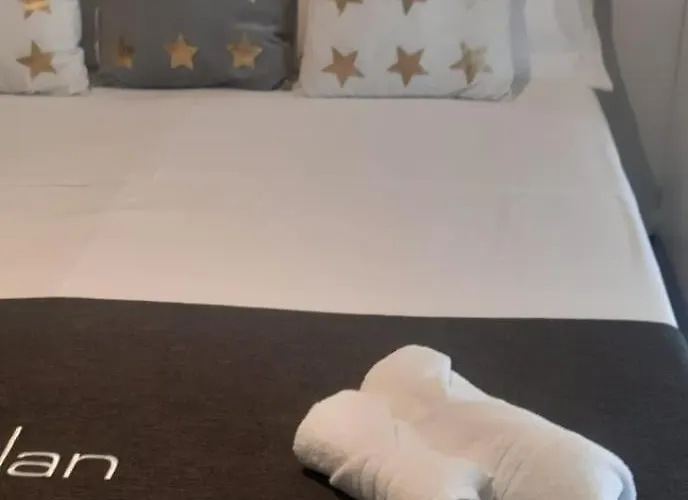 לינה וארוחת בוקר Bixio 34 4*